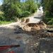 VÍDEOS – Moradores de Jacupemba, em Aracruz, reclamam que principal via está interditada faz mais de 3 meses e prefeitura não fez nada