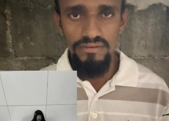 Força Tática leva três para a cadeia e apreende drogas na “Jaqueira”, no bairro Santa Cruz, em Linhares