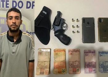 Dupla é abordada, em Sooretama e levada para a delegacia, um dos indivíduos possuía mandado de prisão em aberto e extensa ficha criminal