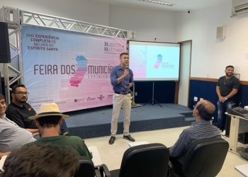 Feira dos Municípios 2023 é lançada em reuniões nas regiões turísticas do Estado