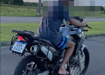 Homem tem moto furtada, no Centro de Linhares, enquanto trabalhava