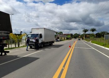 Blitz da Sefaz resulta em R$ 30 mil em autuações no Norte do Estado
