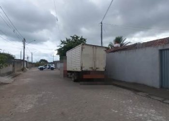 Tiroteio entre Polícia e bandidos, durante patrulhamento no Jocafe I, em Linhares