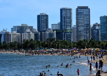 Censo do IBGE: Confira a população atualizada de municípios do ES