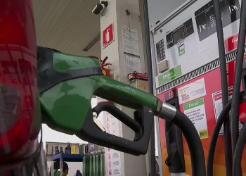 Preço médio da gasolina no ES tem primeira queda após mudança na cobrança de ICMS