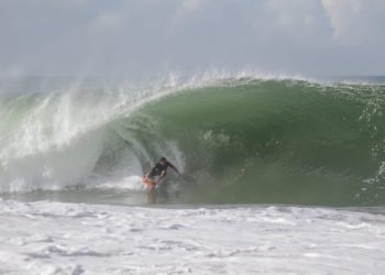 Neste sábado (08) tem Campeonato de surf em Regência, com premiação de 30 mil reais