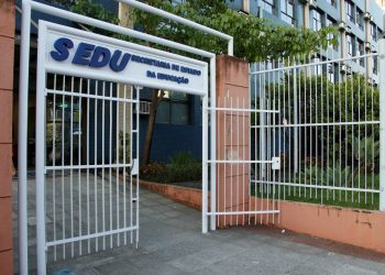 Governo anuncia pagamento do Bônus Desempenho para servidores da Educação