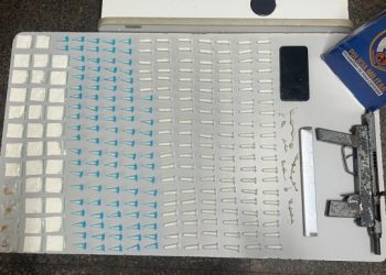 Polícia Militar prende homem com metralhadora e mais de 220 pinos de cocaína em Aracruz