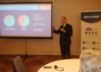 Casagrande apresenta potencialidades do Espírito Santo em evento no Canadá