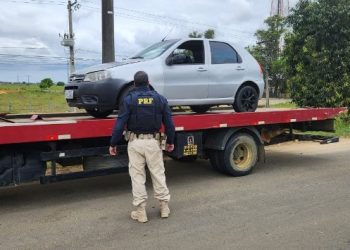 Veículo roubado, há quase dois anos, em Minas Gerais é recuperado pela PRF, em Linhares