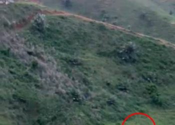 VÍDEO – Capotamento com morte na estrada que liga São Valetim, em Rio Bananal e Bagueira, em Linhares