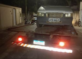 Após denúncia Polícia Militar recupera Fiat Uno furtado, no Vila Betânia, em Linhares