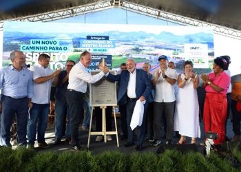 Casagrande participa da inauguração do Contorno do Mestre Álvaro, na Serra