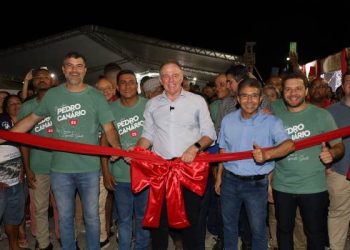 Governo inaugura obras de infraestrutura e autoriza novos investimentos em Pedro Canário