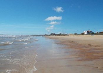 Tragédia – criança de 12 anos, moradora de Sooretama morre afogada em mar de Conceição da Barra-ES