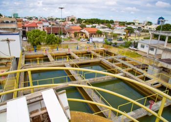 Rompimento em rede de água, no bairro Conceição, poderá afetar abastecimento de água em quatro bairros de Linhares