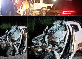 Homem e mulher  morrem em acidente entre pick-up Saveiro e caminhão que transportava botijões de gás, em João Neiva