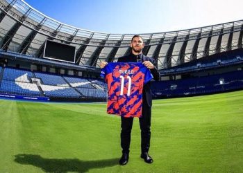 Após seis anos, linharense deixa a Europa e vai jogar na Malásia