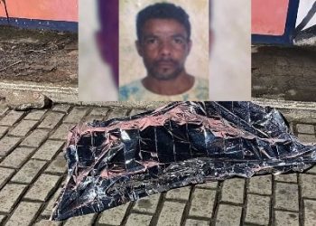 Homem morre enquanto dormia debaixo de ônibus, no Centro de Linhares