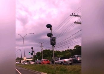 Radares encobertos com saco preto em rodovias estaduais intrigam motoristas de Linhares que viajam à Capital