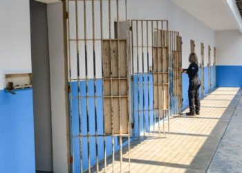 Lula sanciona, com veto, projeto que proíbe saidinha de presos