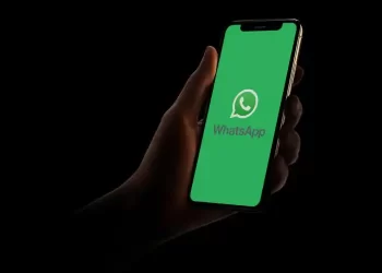 WhatsApp lança ferramenta para proteger usuários de adições indesejadas em grupos