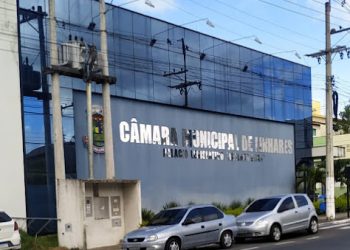 Disputa por vagas na Câmara de Linhares é acirrada com quase 14 candidatos por vaga