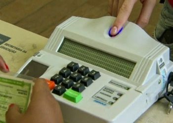 Eleitor sem cadastro biométrico pode votar ?
