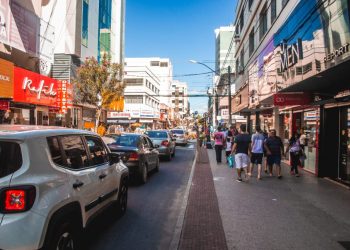 Eleições municipais alteram funcionamento de estabelecimentos e serviços neste domingo (06)