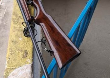 Dois elementos são presos após cumprimento de mandados de prisão, no interior de Linhares