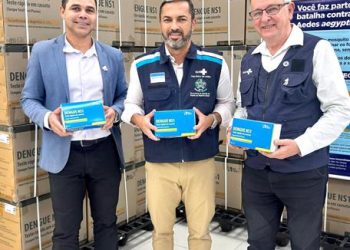 Saúde recebe 268.425 mil testes rápidos de dengue e organiza distribuição aos municípios