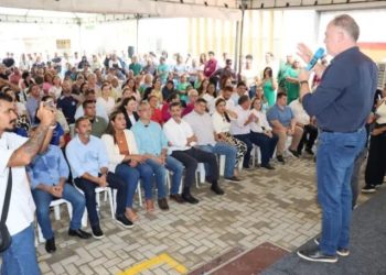 Casagrande anuncia início da conclusão da duplicação da rodovia de Guriri para depois do Carnaval