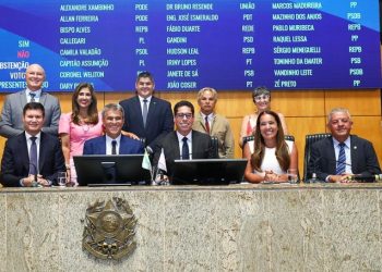 Marcelo Santos é reeleito presidente da Assembleia com apoio unânime dos deputados