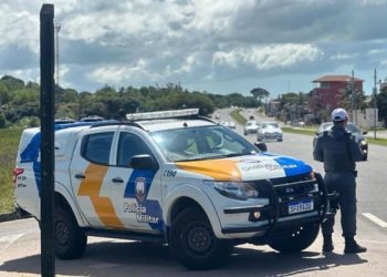 Homem divulga blitz policial em grupos de mensagens, no Espírito Santo, e é preso