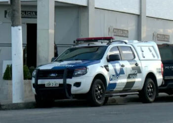 “Traficar dá mais dinheiro” diz menor de idade, suspeito de ser integrante de organização criminosa em Linhares, após ser apreendido