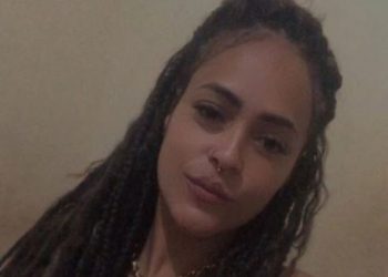 Geisiane tem casa invadida por criminosos e é morta a tiros, ao lado da filha, em Linhares