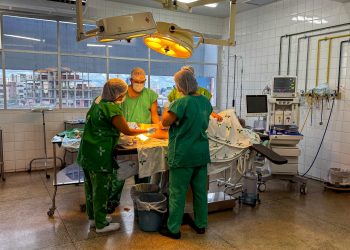 Após mais de 2 meses suspensas, prefeitura de Linhares anuncia retorno das cirurgias eletivas, no HGL