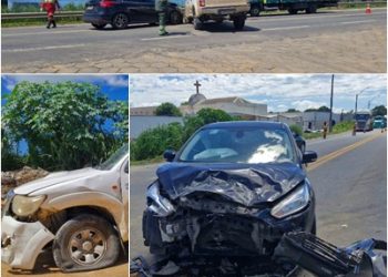 VÍDEO – Colisão entre Hilux e Focus deixa veículos parcialmente destruídos na BR‑101 em Linhares