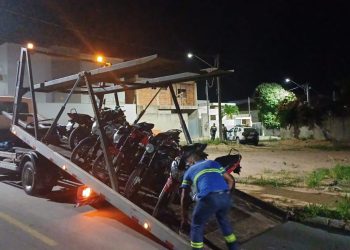 Mais de 50 motocicletas são abordadas em Operação de Fiscalização da Polícia Militar no bairro Palmital em Linhares