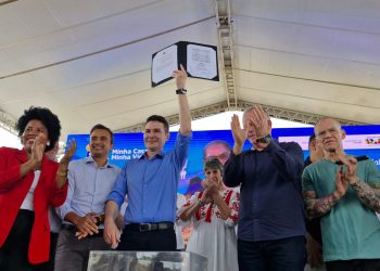 GOVERNO FEDERAL – VIDEO: Governador participa da entrega de unidades habitacionais em Linhares