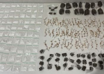 PM apreende grande quantidade de drogas em Sooretama