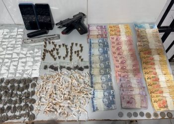 VÍDEO – Trio é detido com armas, drogas e dinheiro em Sooretama; de acordo com a Polícia, um dos suspeitos pode estar ligado a duplo homicídio