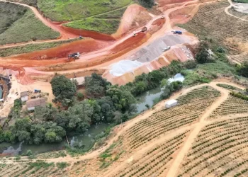 Conexão que transforma: Governo inicia pavimentação da ES-360 entre Rio Bananal e Governador Lindenberg