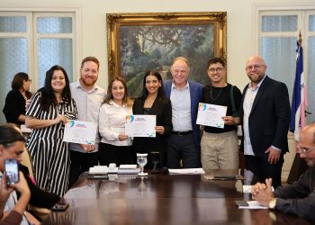 Rede Abraço premia 30 projetos de prevenção às drogas em escolas do Espírito Santo