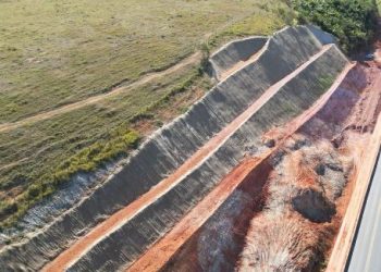 Atenção, motoristas! BR-101 será totalmente interditada para corte de rochas entre 16 e 19 de setembro