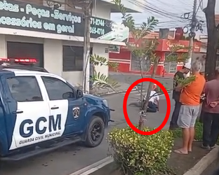 Trator da Prefeitura de Linhares, sem autorização para circular em via pública, atropela ciclista