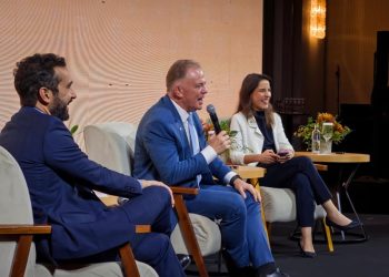 Governador destaca avanços da Educação Integral do Espírito Santo em evento nacional