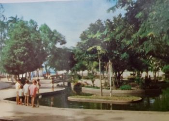 Memórias em Cena: Linhares ganha exposição fotográfica sobre a Praça 22 de Agosto