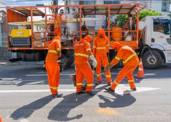 Linhares intensifica revitalização da sinalização horizontal com pintura termoplástica de alta durabilidade