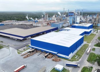 Após inauguração de nova fábrica, Suzano anuncia mais investimentos no ES